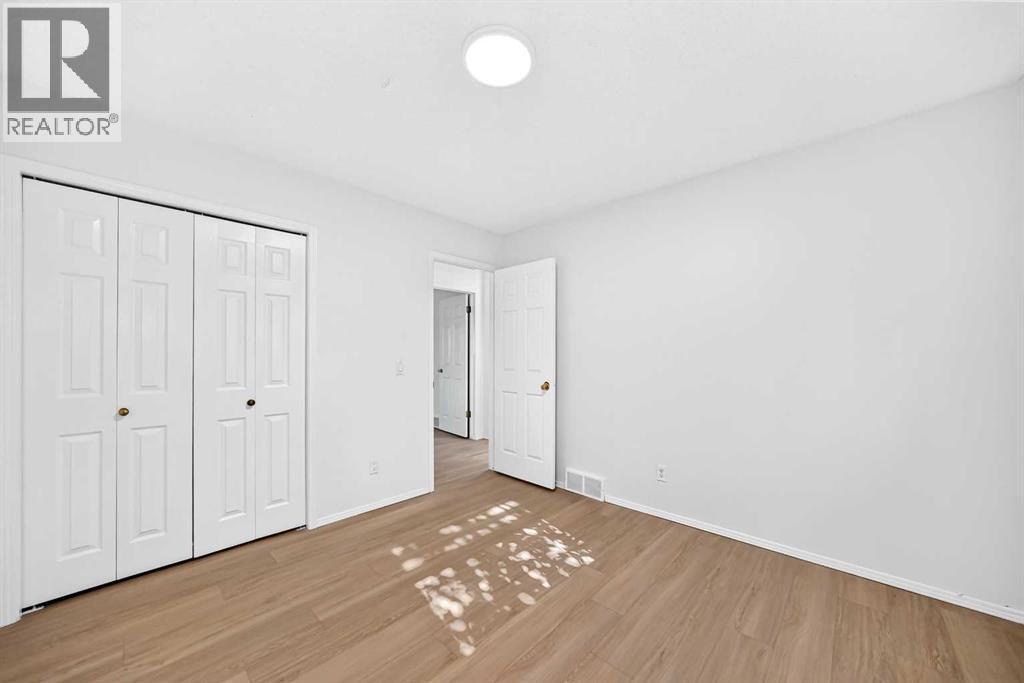 355 Millrise Drive Sw Property Photo 37