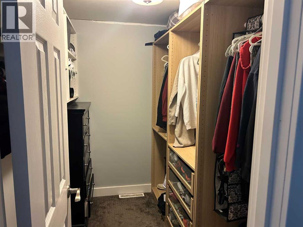 721 5 Avenue Nw Property Photo 18