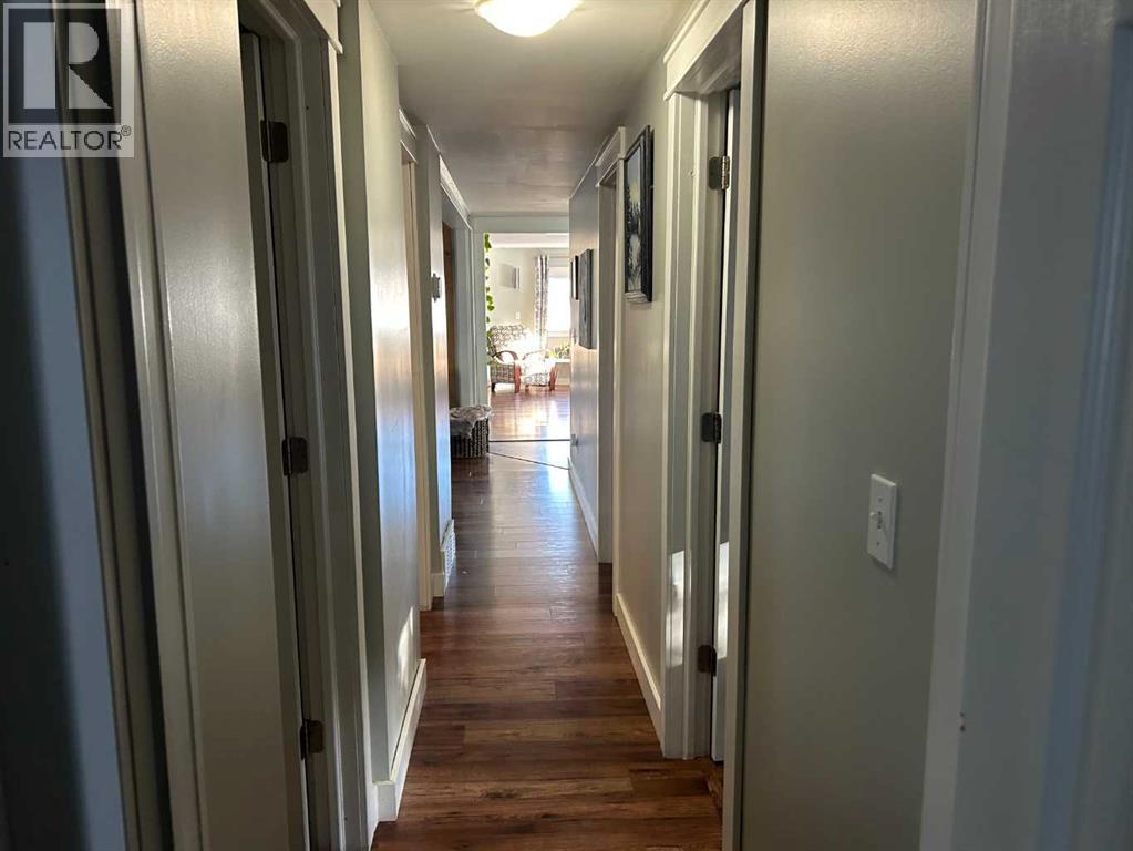 721 5 Avenue Nw Property Photo 19