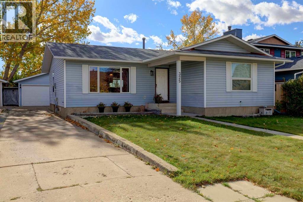 325 Flett Drive Ne Property Photo 2