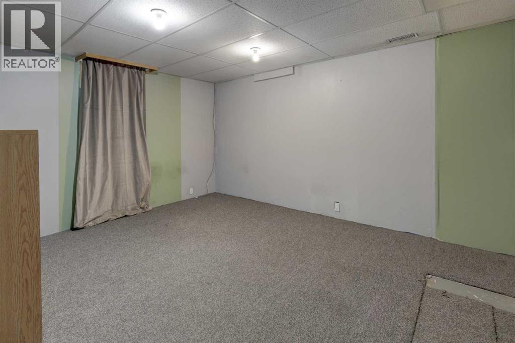 325 Flett Drive Ne Property Photo 24