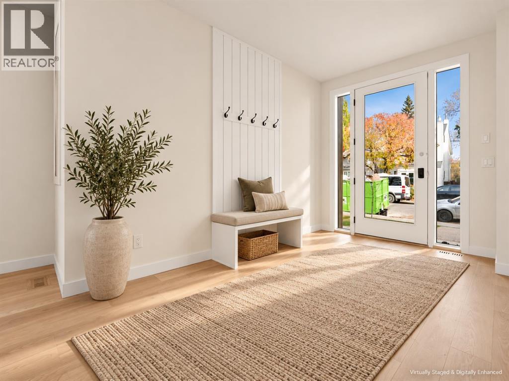 2211 27 Street Sw Property Photo 2