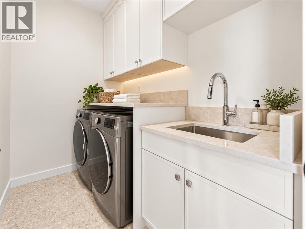 2211 27 Street Sw Property Photo 13