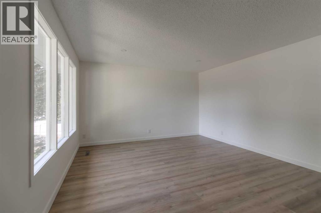 1721 2b Avenue N Property Photo 5