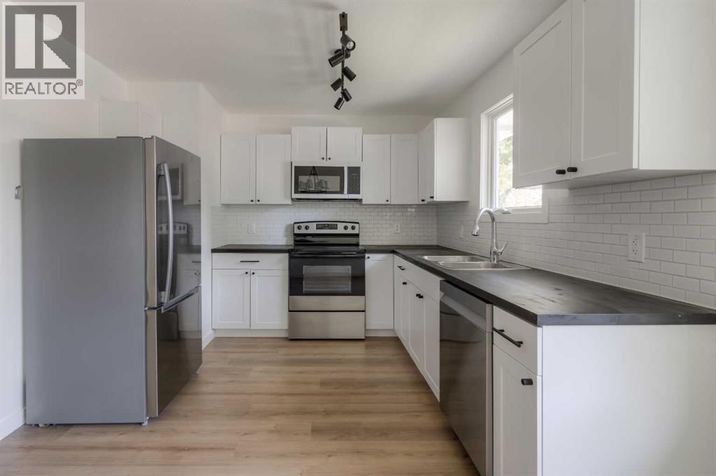 1721 2b Avenue N Property Photo 12
