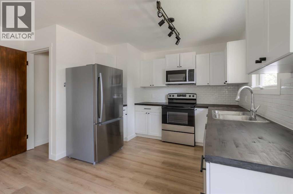 1721 2b Avenue N Property Photo 13