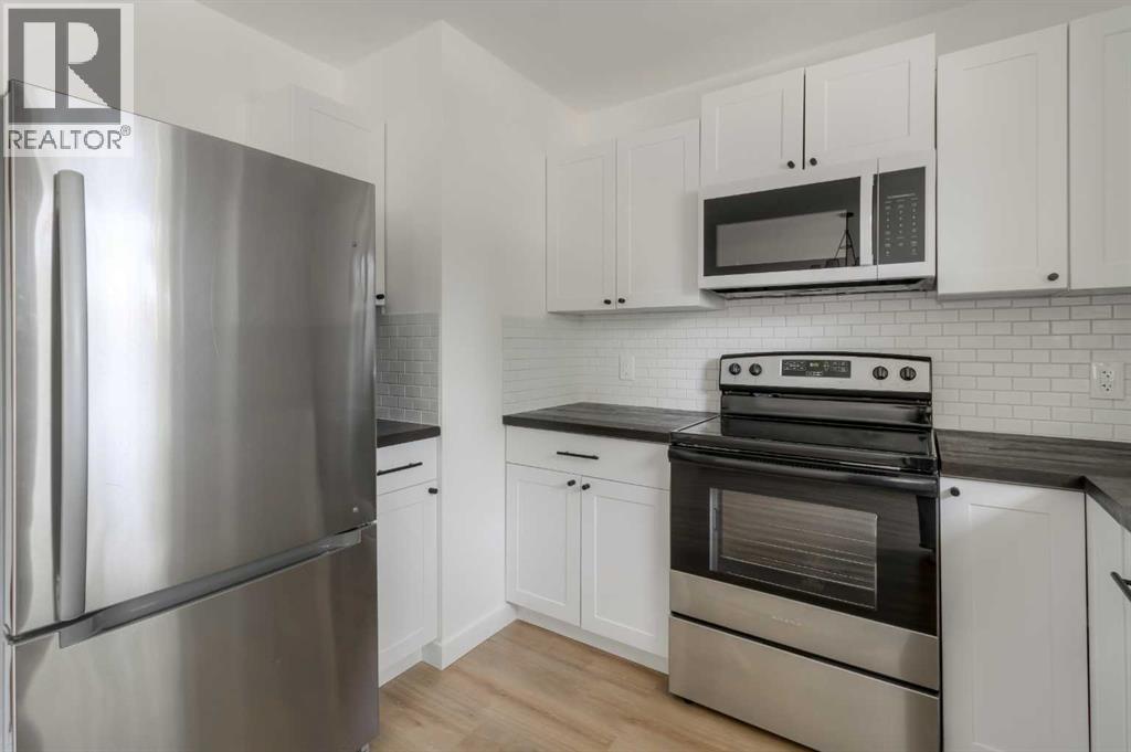 1721 2b Avenue N Property Photo 14