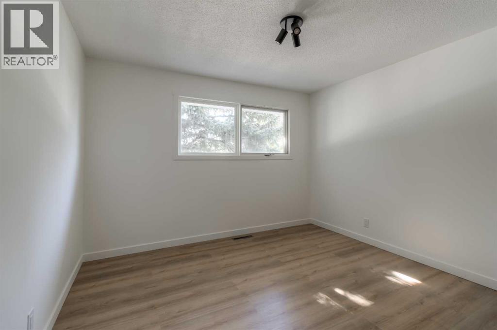 1721 2b Avenue N Property Photo 18