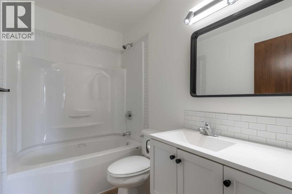 1721 2b Avenue N Property Photo 19