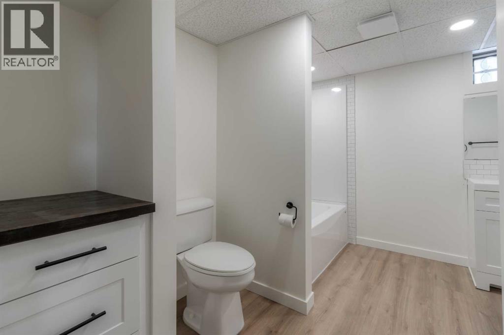 1721 2b Avenue N Property Photo 33