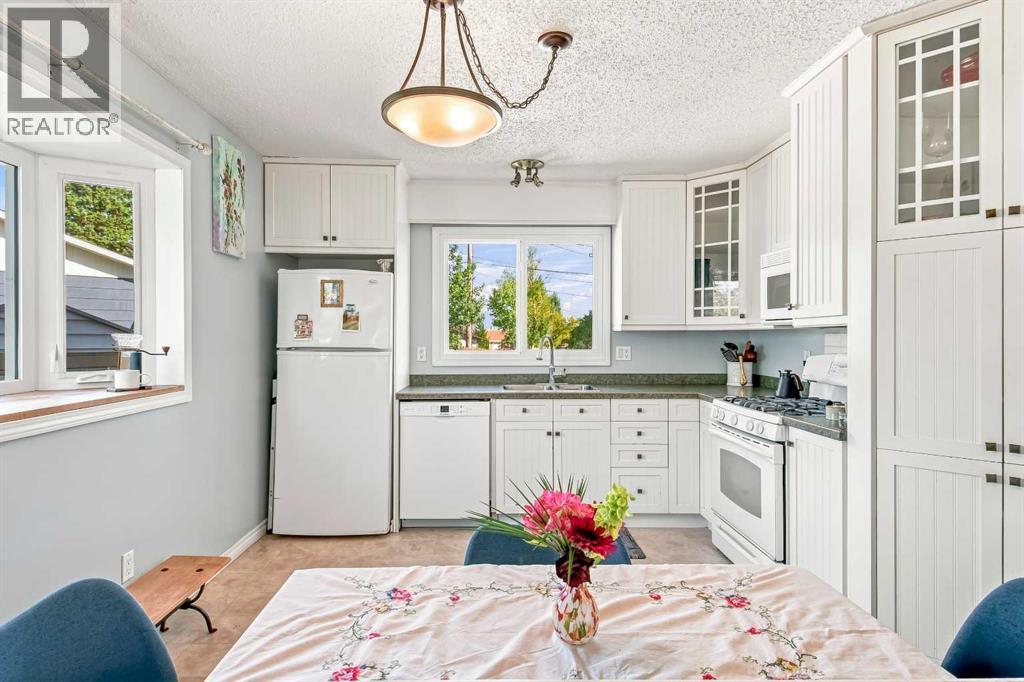 9313 111 Avenue Property Photo 7