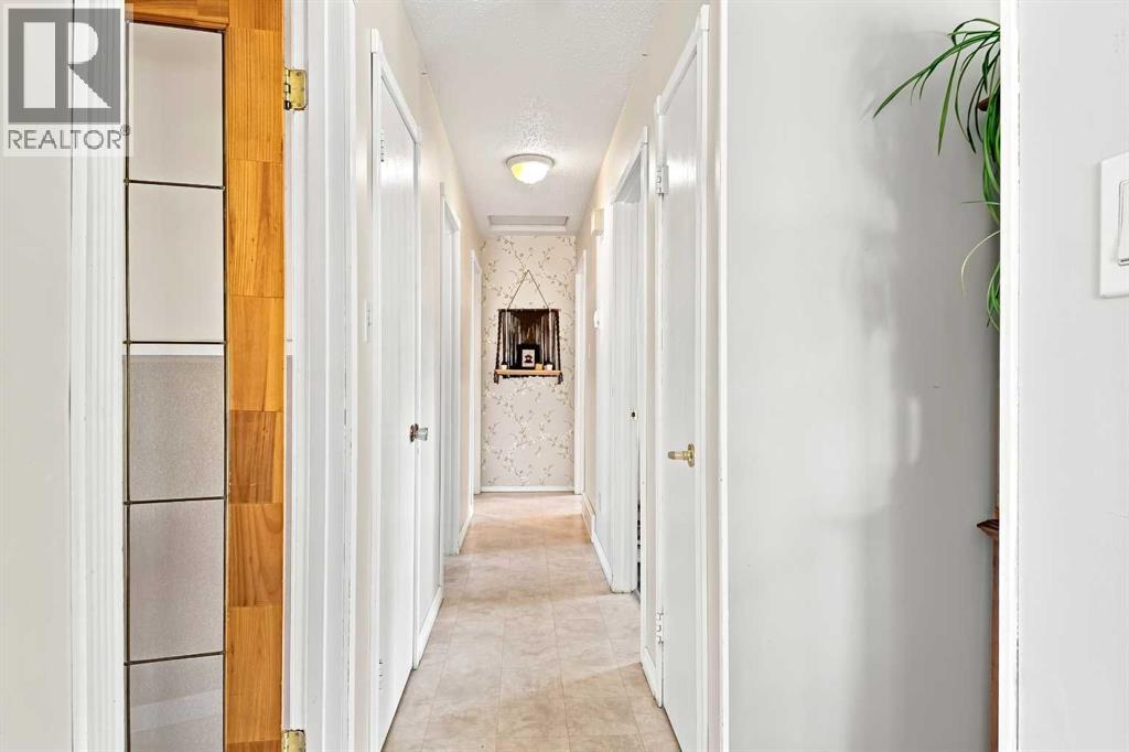 9313 111 Avenue Property Photo 13