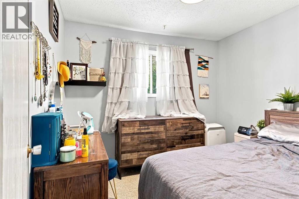 9313 111 Avenue Property Photo 16