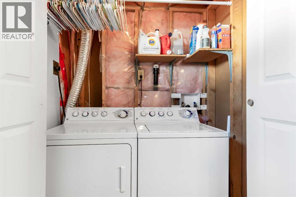 9313 111 Avenue Property Photo 23
