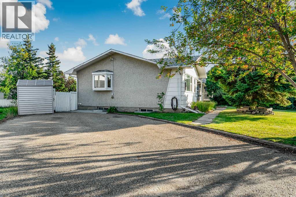 9313 111 Avenue Property Photo 29