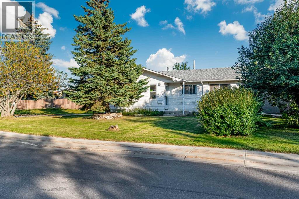 9313 111 Avenue Property Photo 30