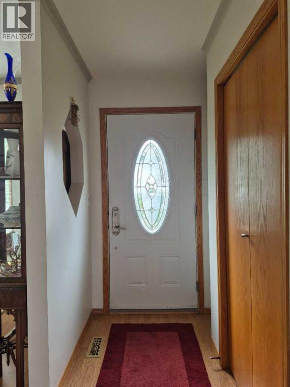 5715 58 Avenue Property Photo 19
