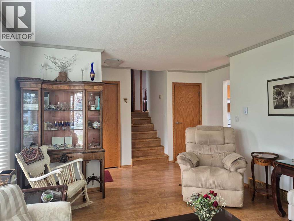 5715 58 Avenue Property Photo 29