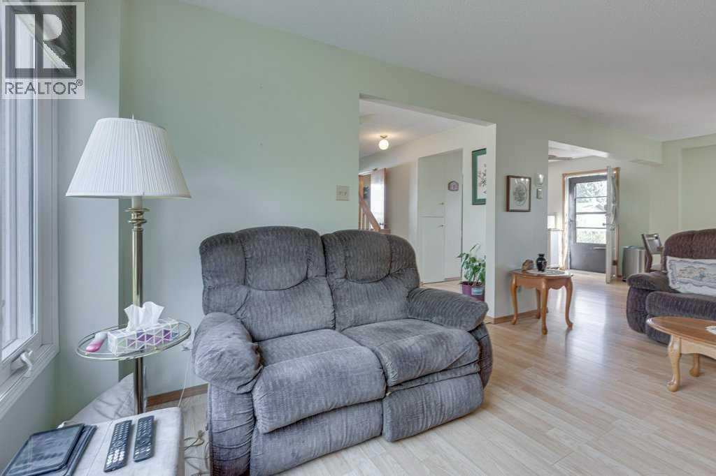 165 Greig Drive Property Photo 9