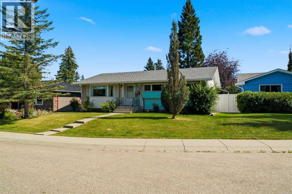 3540 Bulyea Crescent Nw Property Photo 1