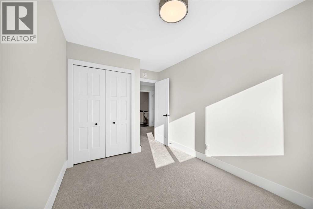 278 Greystone Boulevard Property Photo 24