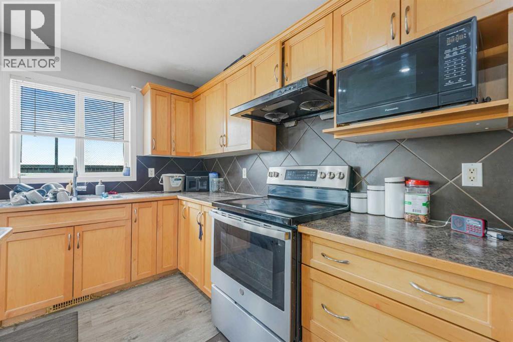 237 Saddlecrest Way Ne Property Photo 24