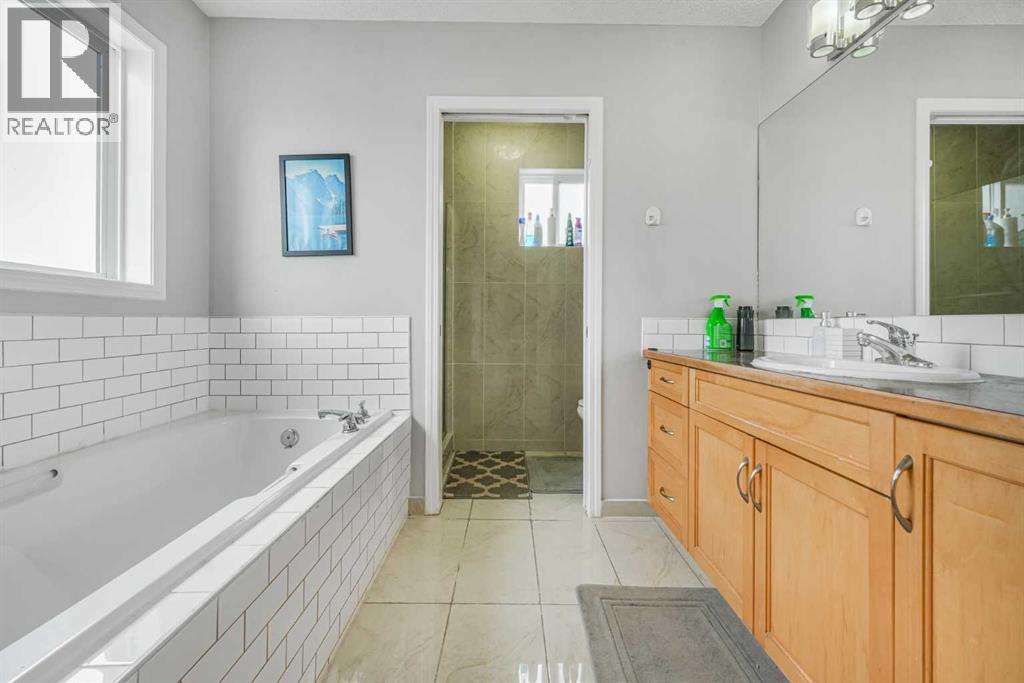 237 Saddlecrest Way Ne Property Photo 37