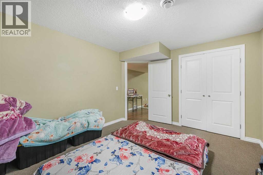 237 Saddlecrest Way Ne Property Photo 45