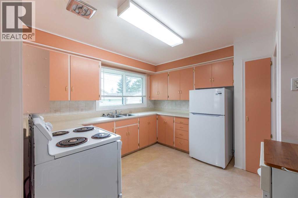 104 Fraser Street Property Photo 3