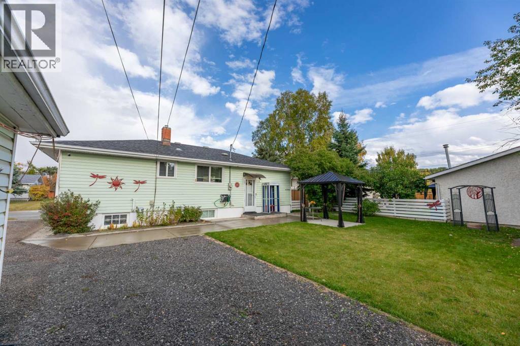 104 Fraser Street Property Photo 32
