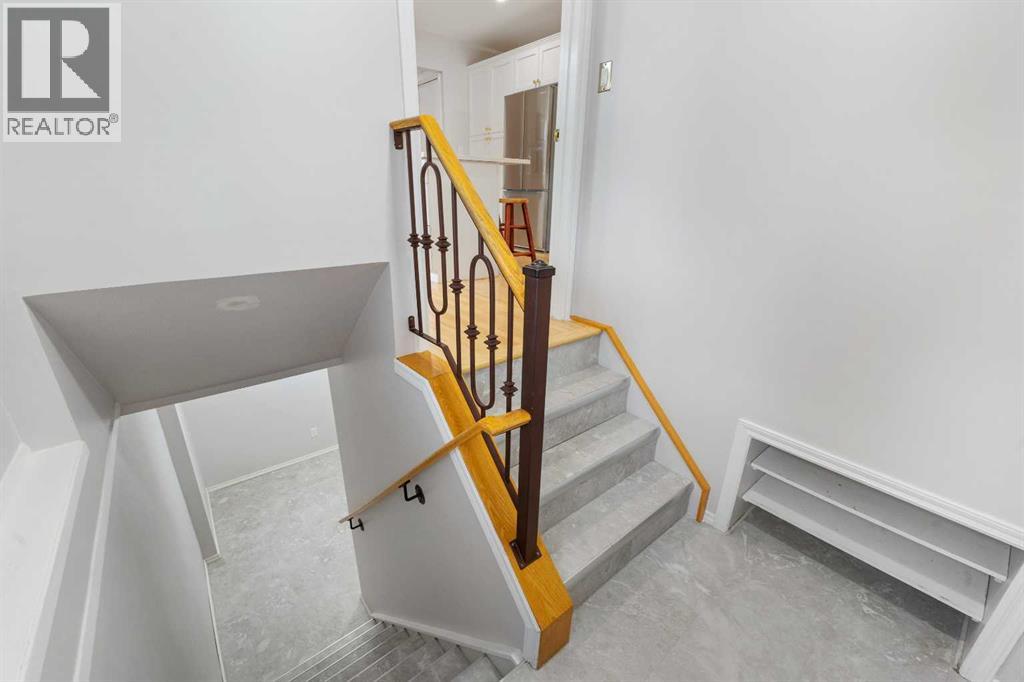 479 Bracewood Crescent Sw Property Photo 37