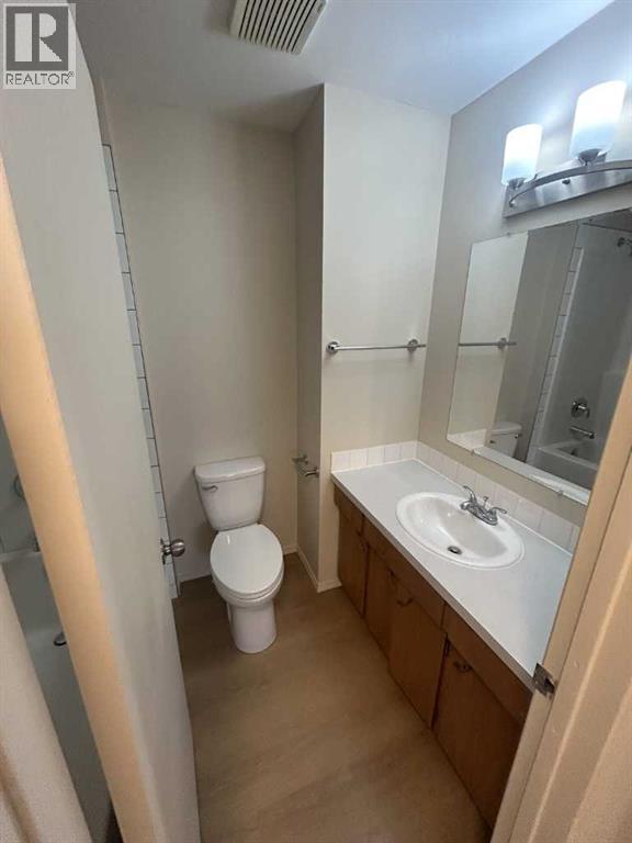 12124 95a Street Property Photo 11