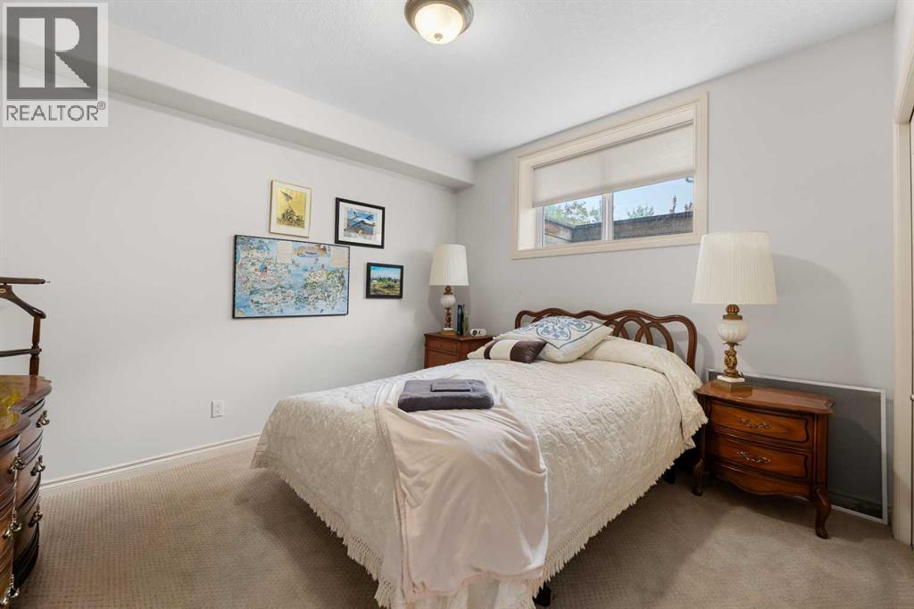 64 Elysian Crescent Sw Property Photo 27