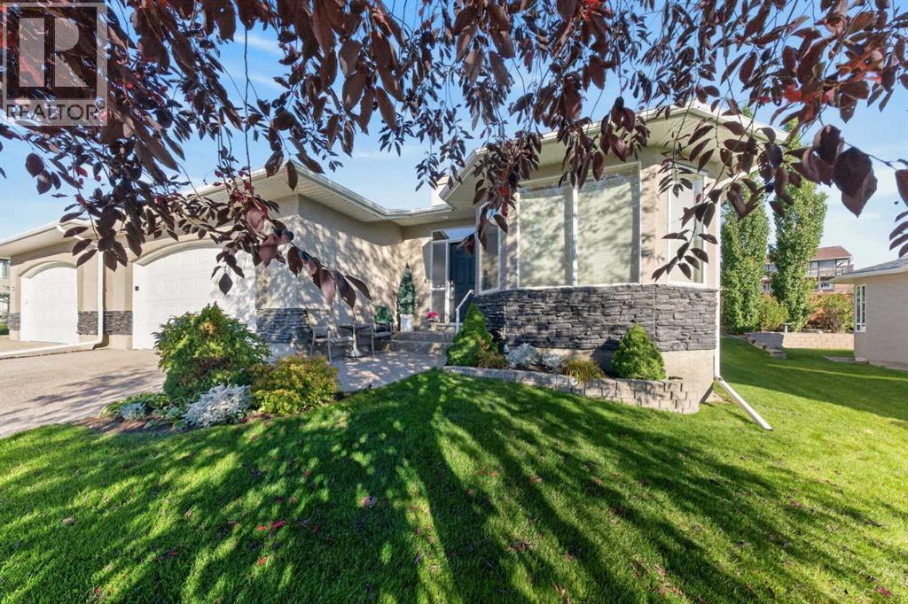 64 Elysian Crescent Sw Property Photo 33