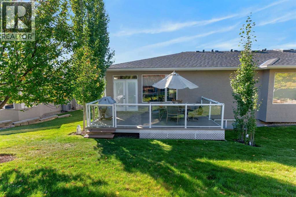 64 Elysian Crescent Sw Property Photo 38