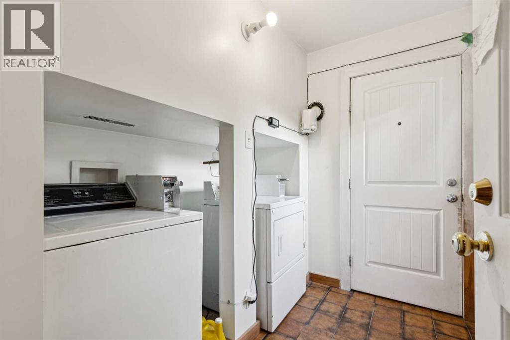 130 30 Avenue Ne Property Photo 13