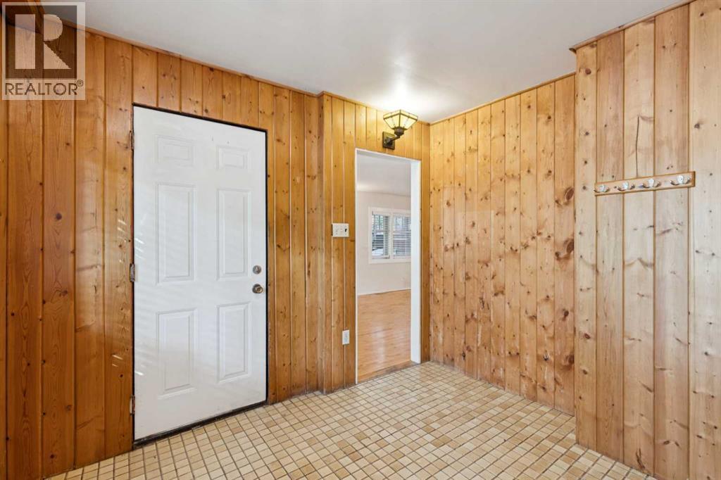130 30 Avenue Ne Property Photo 14