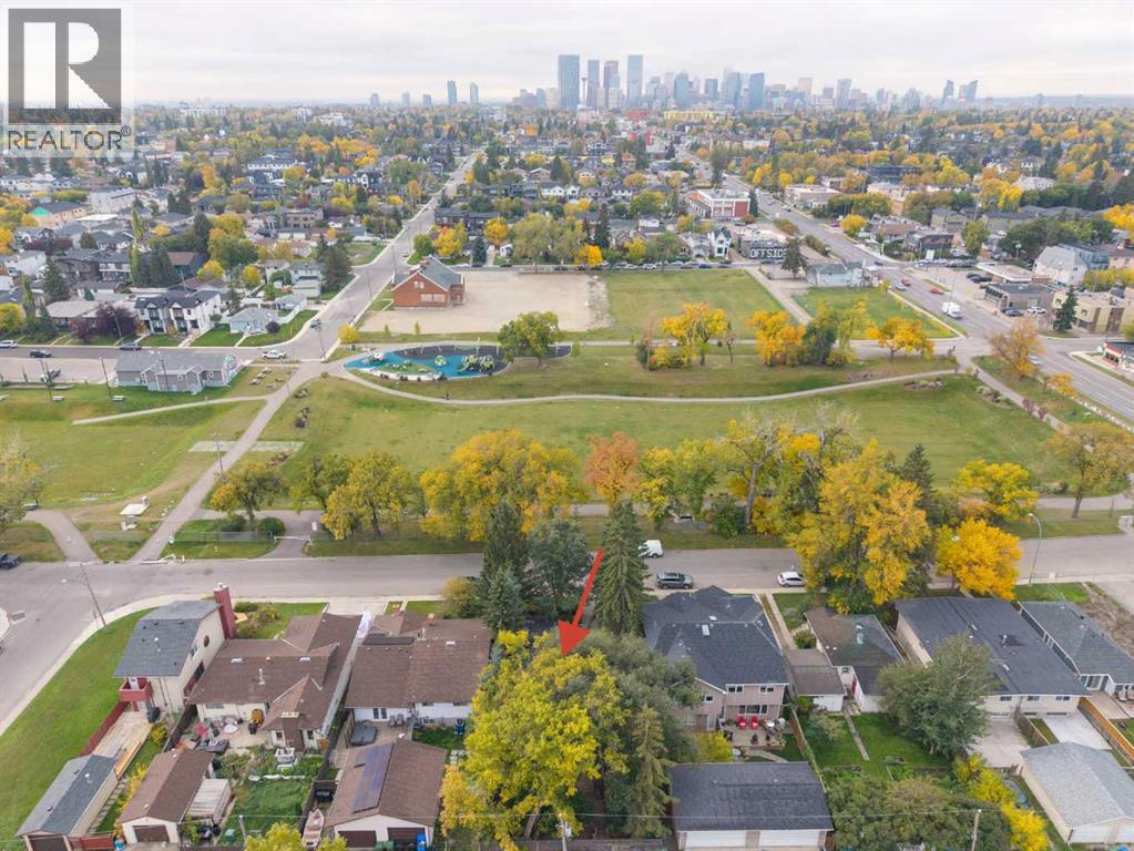 130 30 Avenue Ne Property Photo 32