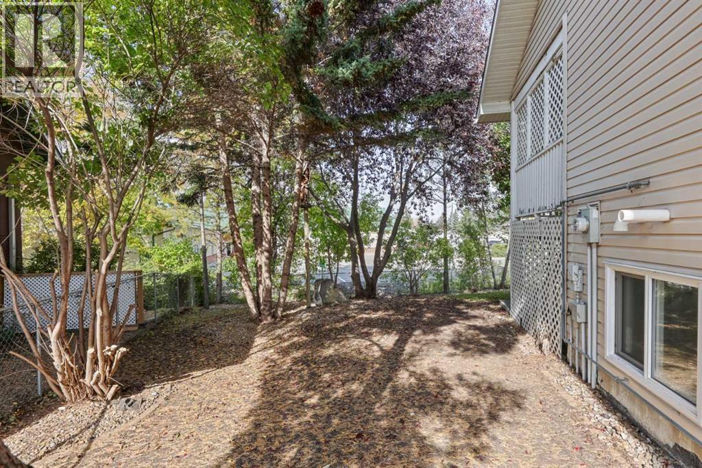 1525 Mary Place Property Photo 27