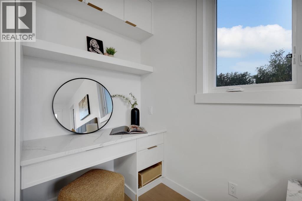 4614 22 Avenue Nw Property Photo 25