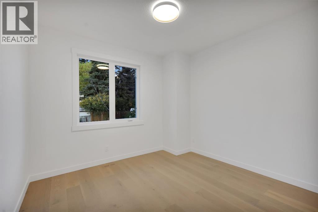 4614 22 Avenue Nw Property Photo 34