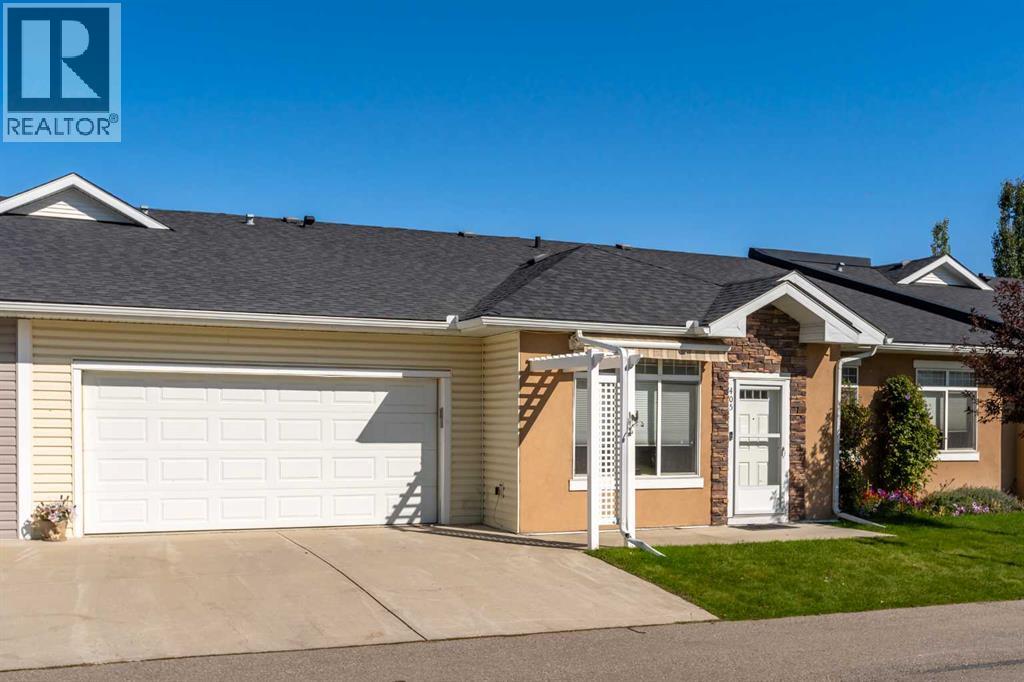 405 Sunvale Crescent Ne Property Photo 1