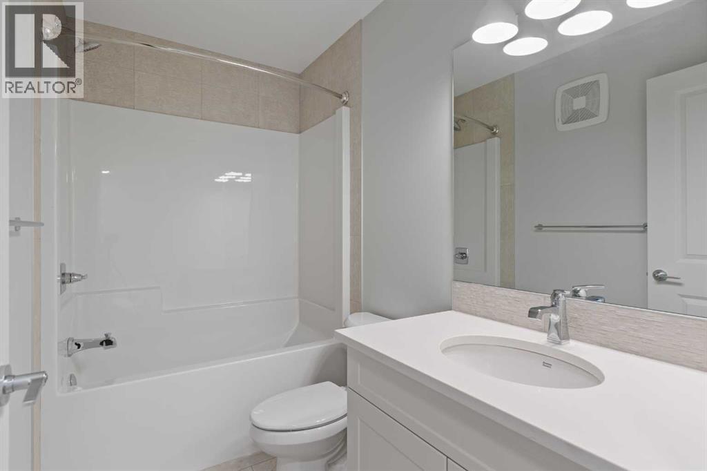 308 Montrose Crescent Se Property Photo 26