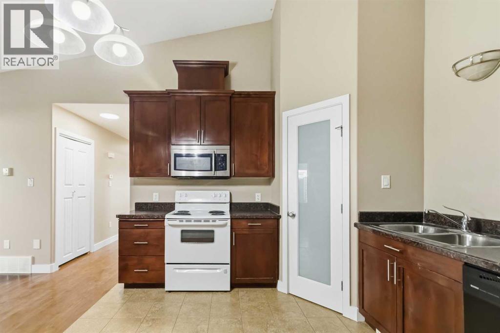 120 Hawthorn Way Property Photo 10