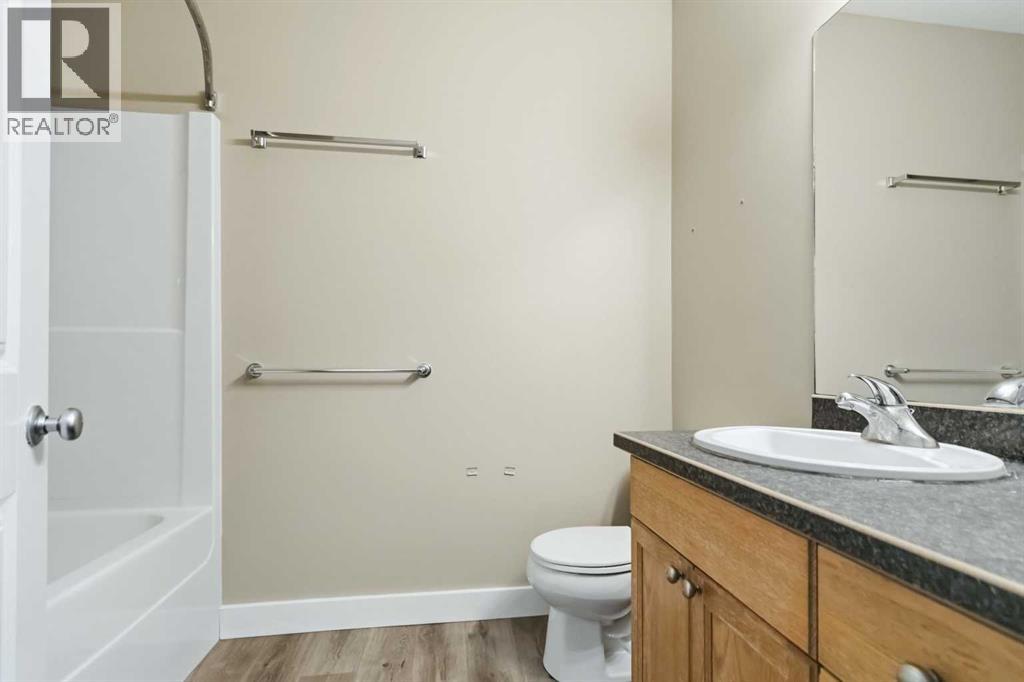 120 Hawthorn Way Property Photo 27
