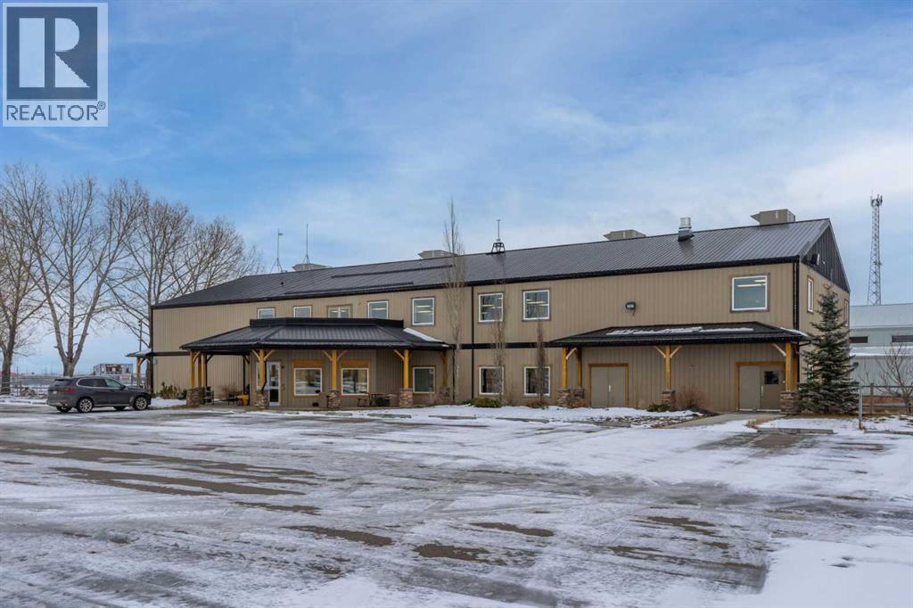 64137 Highway 543 E Property Photo 1