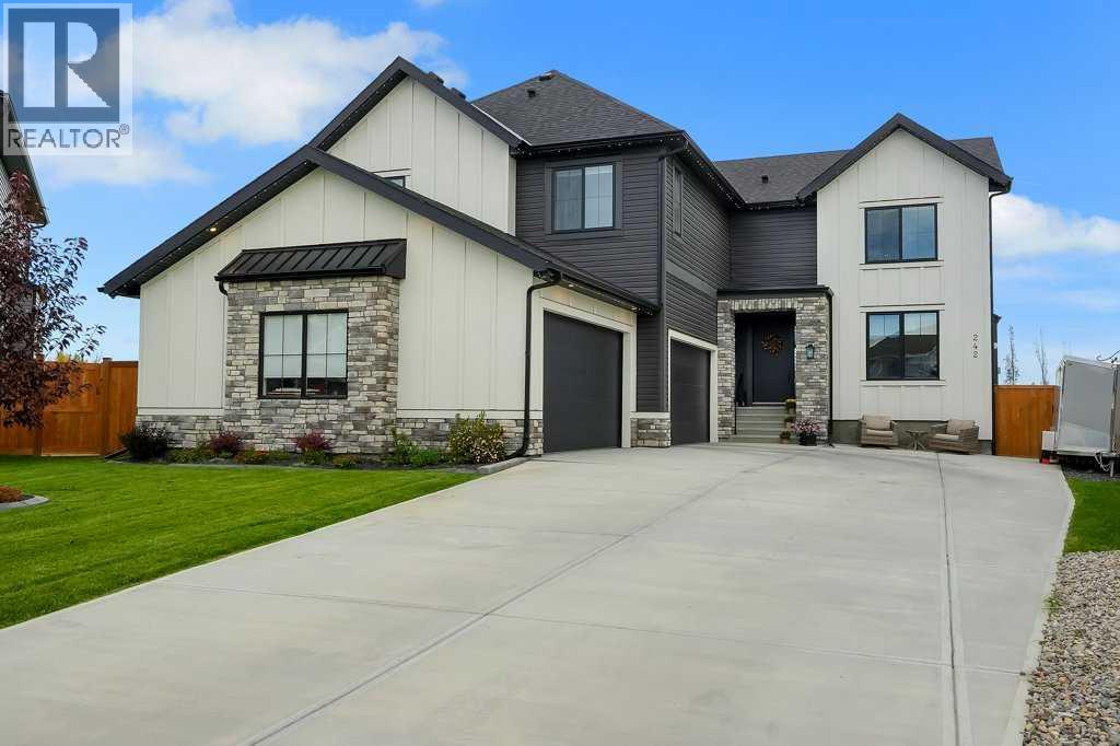 242 Boulder Creek Place Property Photo 1