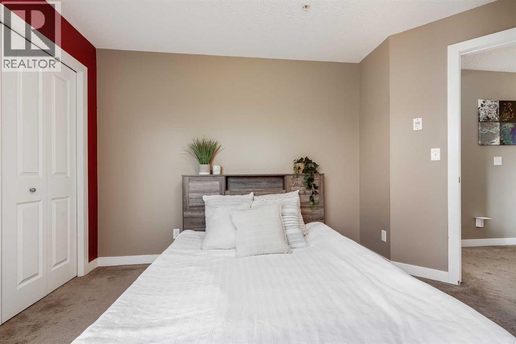 15 Saddlestone Way Northeast Property Photo 15