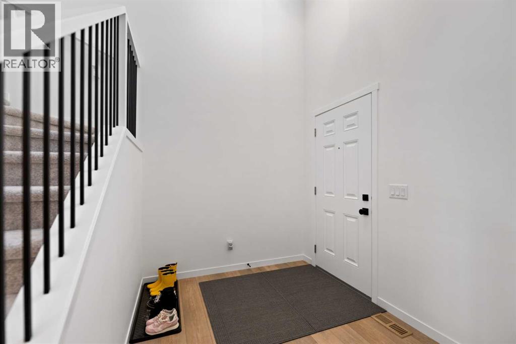 48 Southborough Lane Property Photo 6