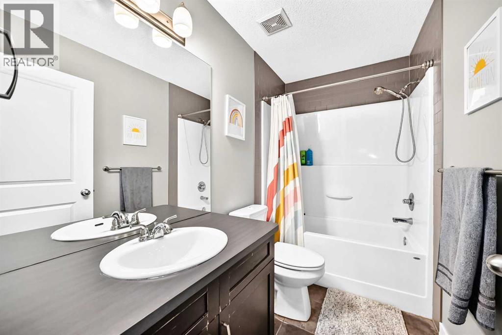 567 Evanston Drive Nw Property Photo 12